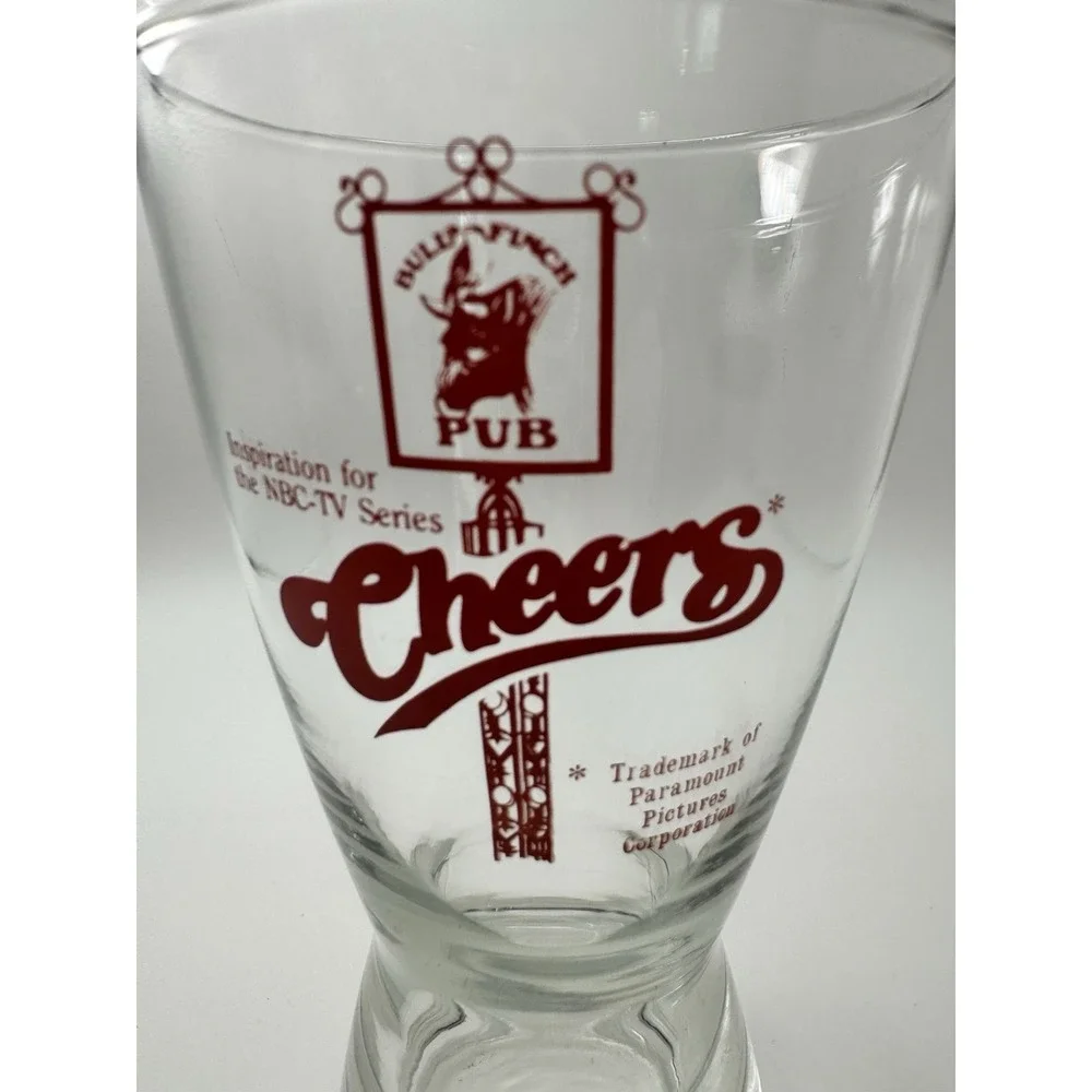 Cheers Beer Glass Bull & Finch Pub NBC TV Show Paramount Logo Pint Vintage